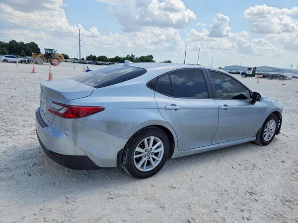 2025 TOYOTA CAMRY