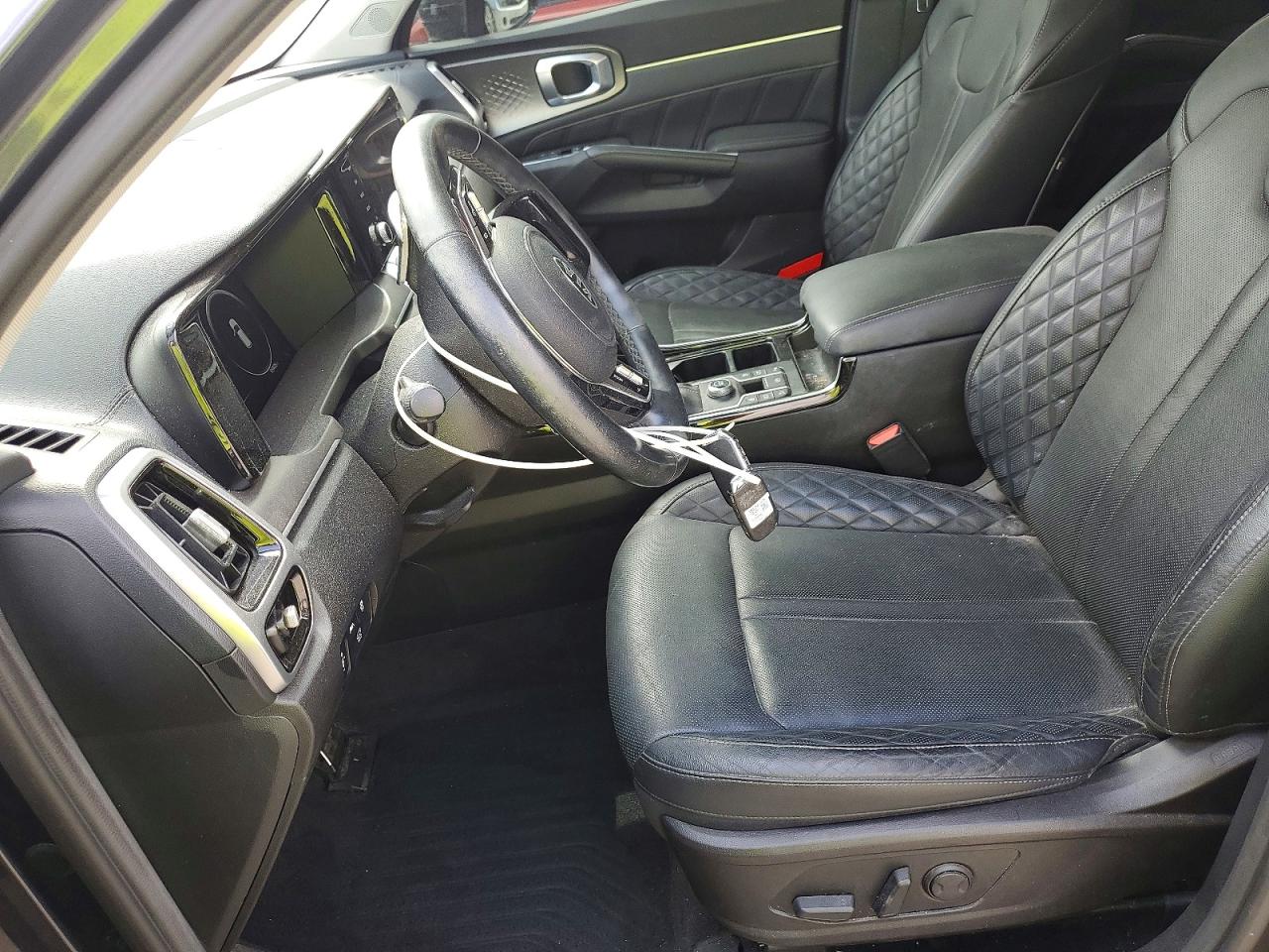 2021 KIA SORENTO SX, SXP