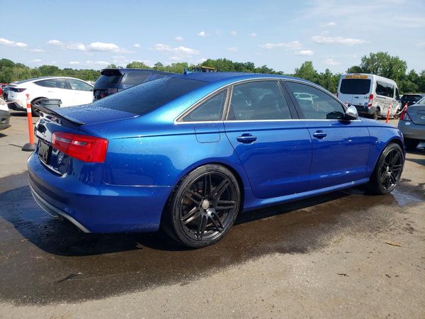 2015 AUDI S6