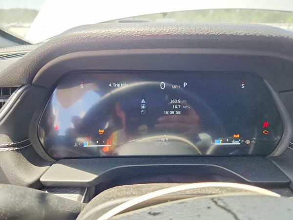 2024 JEEP GRAND CHEROKEE LAREDO 4X4