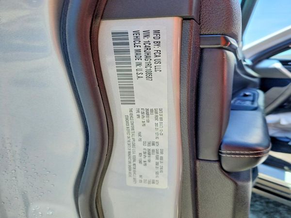 2024 JEEP GRAND CHEROKEE LAREDO 4X4