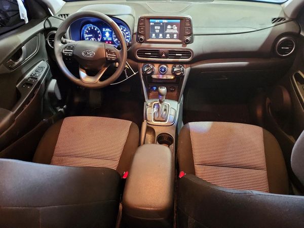 2021 HYUNDAI KONA