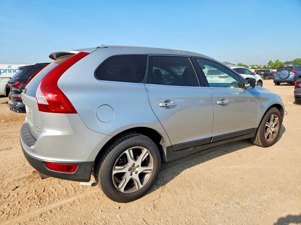 2013 VOLVO XC60
