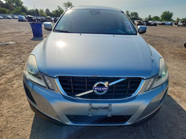 2013 VOLVO XC60