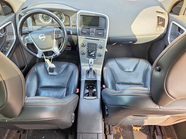 2013 VOLVO XC60