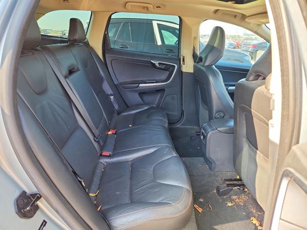 2013 VOLVO XC60