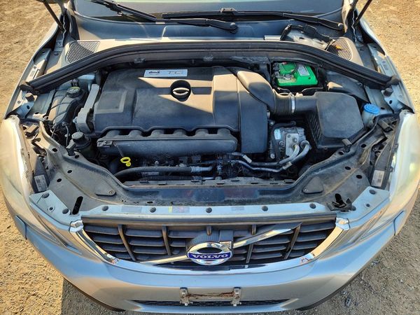 2013 VOLVO XC60