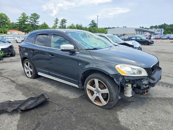 2013 VOLVO XC60