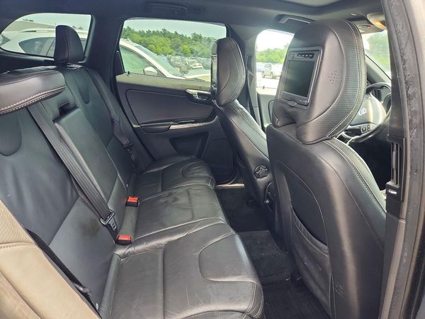 2013 VOLVO XC60