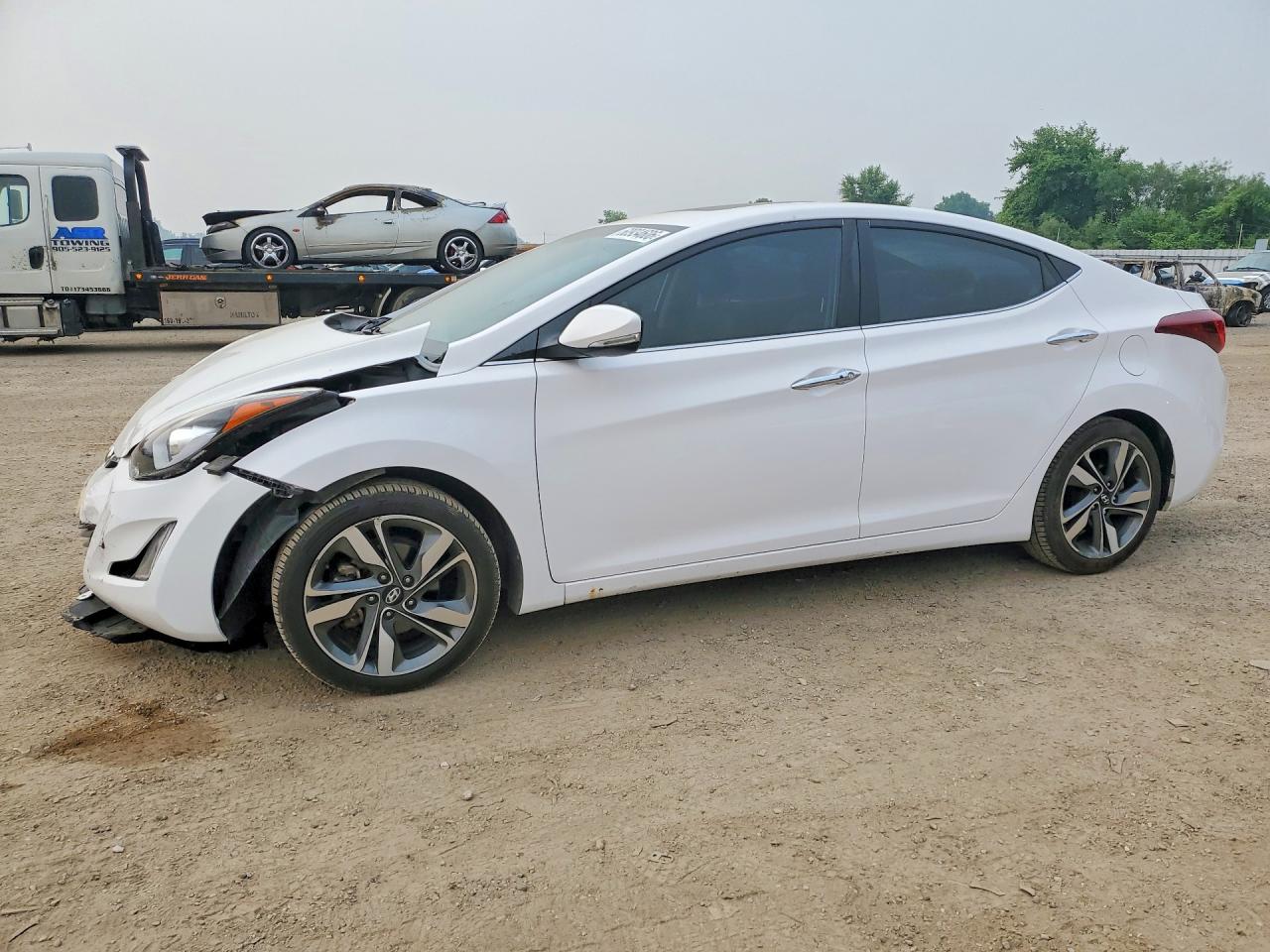 2014 HYUNDAI ELANTRA GLS (Middle)