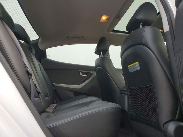 2014 HYUNDAI ELANTRA GLS (Middle)