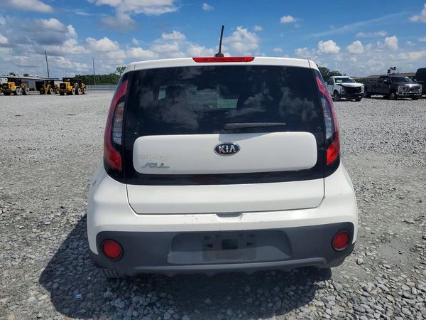 2017 KIA SOUL Base