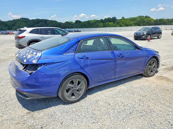 2021 HYUNDAI ELANTRA SEL w/ Convenience Pkg