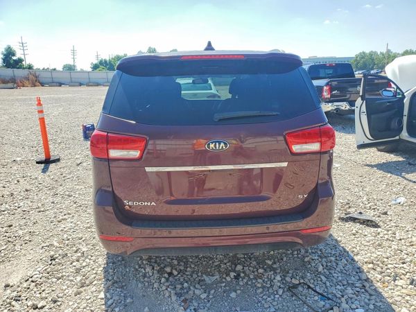 2016 KIA SEDONA EX - Middle level