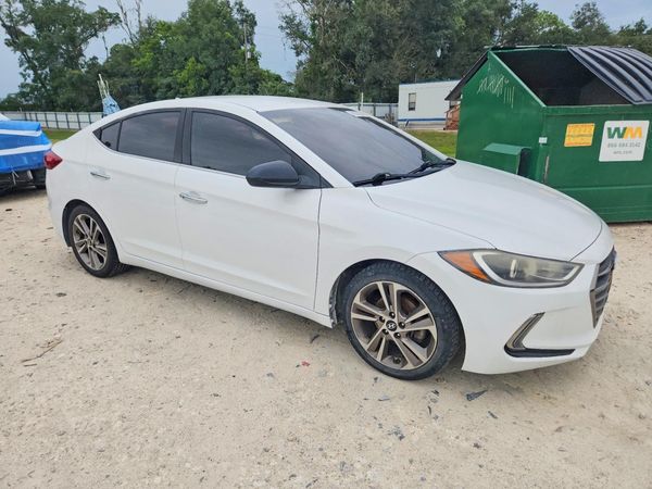 2017 HYUNDAI ELANTRA