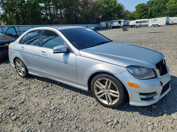 2014 MERCEDES-BENZ C C300 4 MATIC
