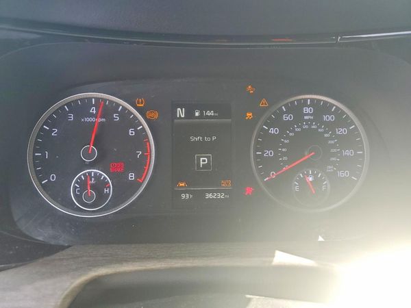 2022 KIA K5 EX