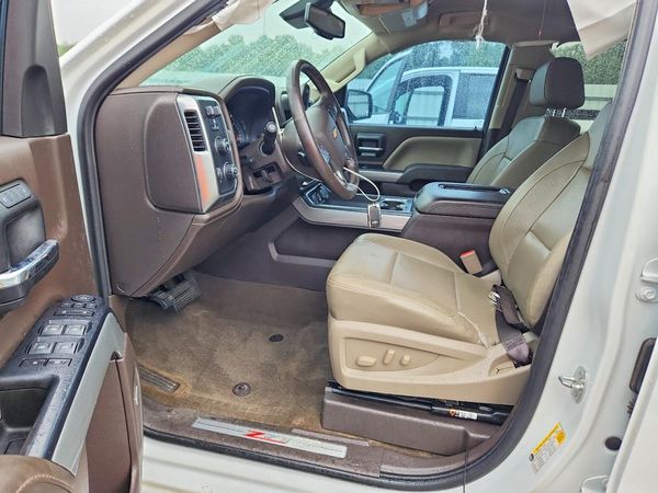 2017 CHEVROLET SILVERADO LTZ