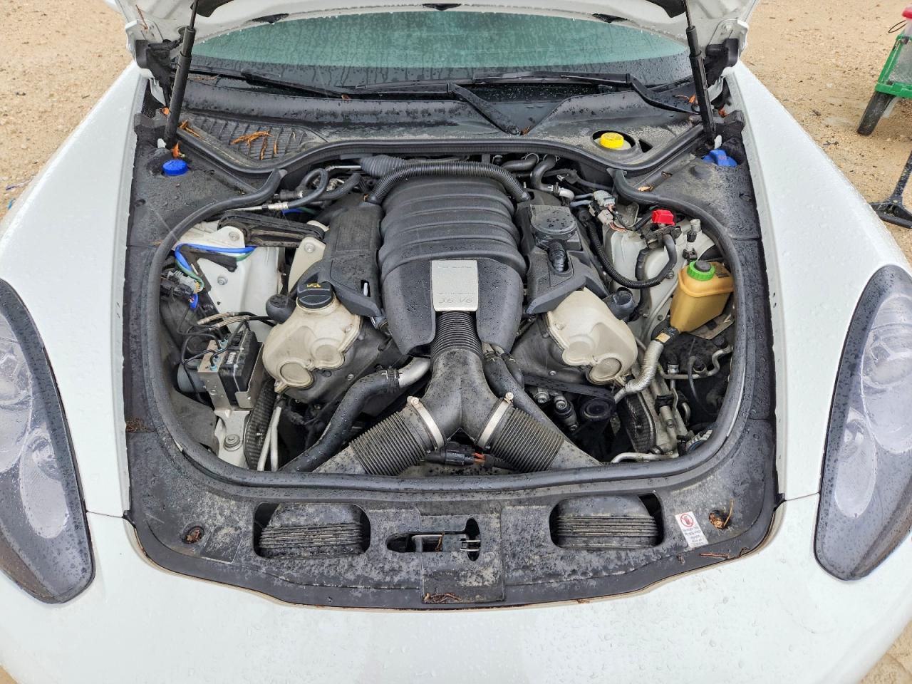 2015 PORSCHE PANAMERA Base (2WD), 4 (4WD)