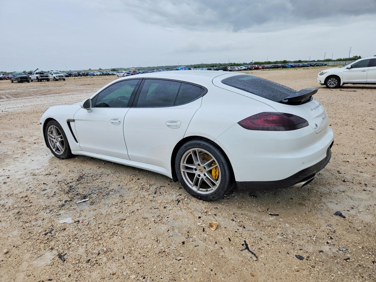 2015 PORSCHE PANAMERA Base (2WD), 4 (4WD)