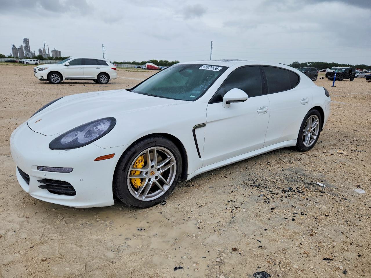 2015 PORSCHE PANAMERA Base (2WD), 4 (4WD)