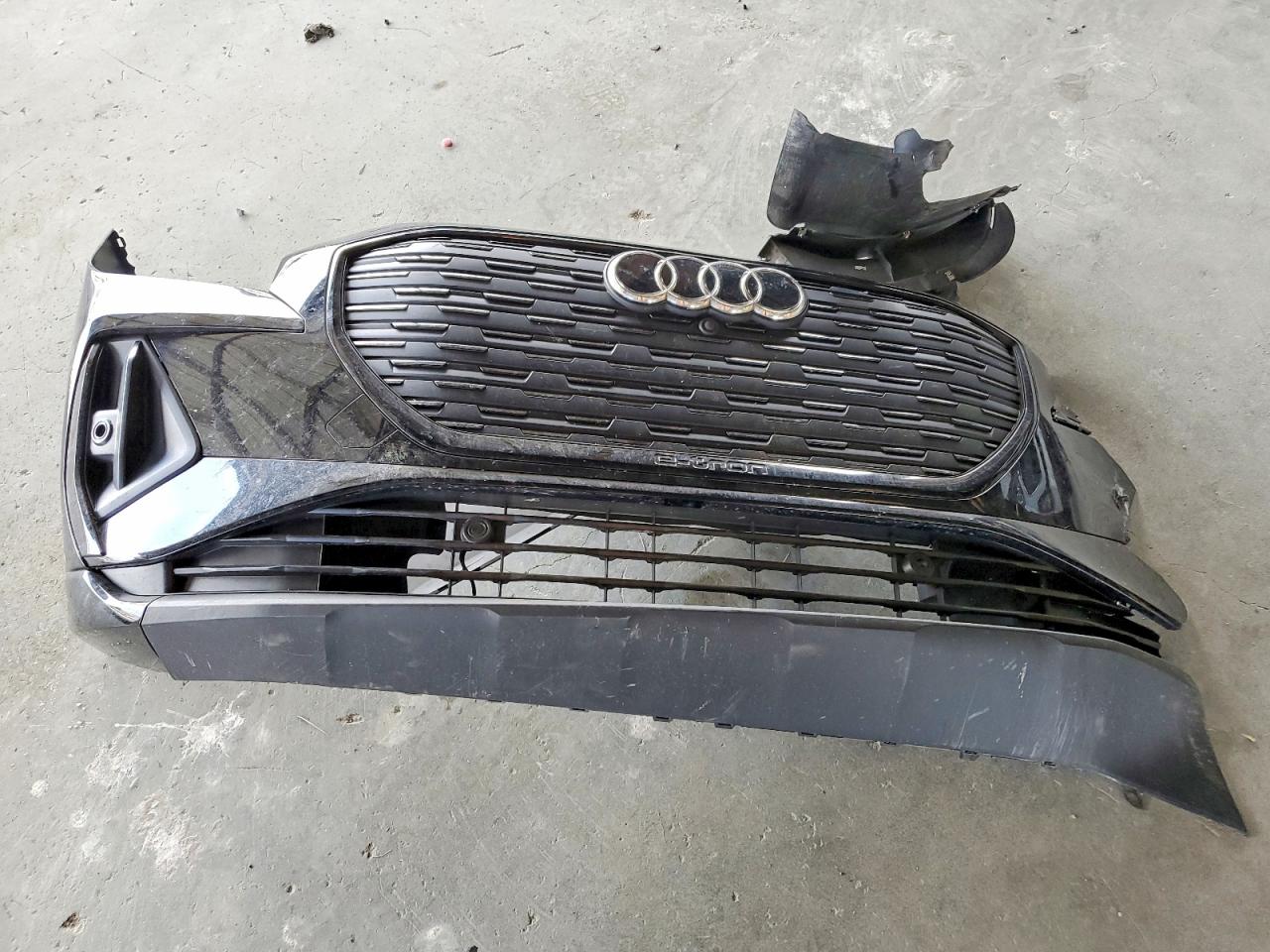 2024 AUDI Q4 E-TRON