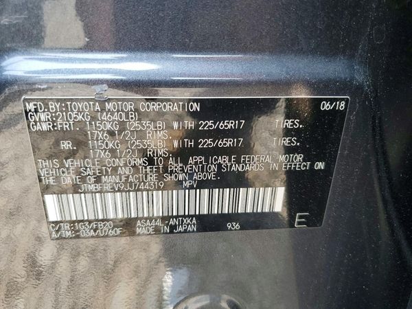 2018 TOYOTA RAV4 LE