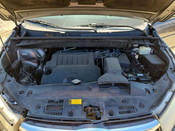 2016 TOYOTA HIGHLANDER Base/Hybrid