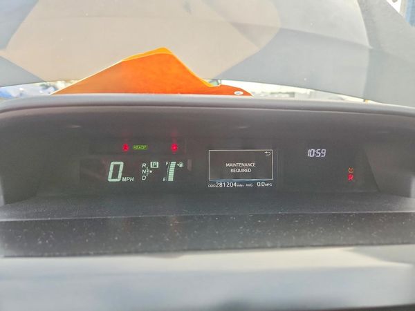 2016 TOYOTA PRIUS V