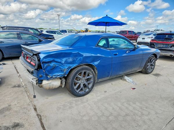 2021 DODGE CHALLENGER SXT