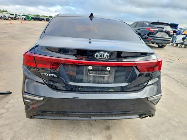 2020 KIA FORTE FE, LXS