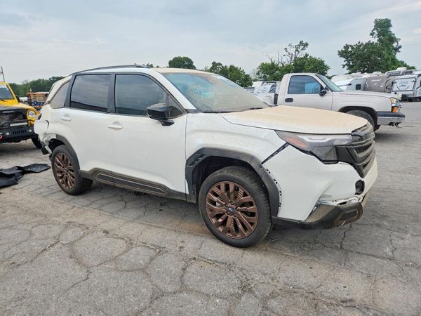 2026 SUBARU FORESTER