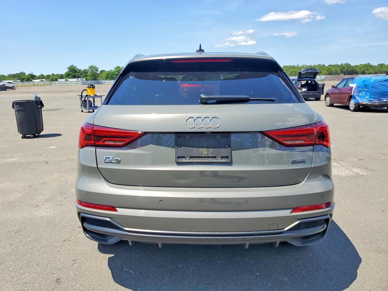 2021 AUDI Q3 S Line quattro Premium