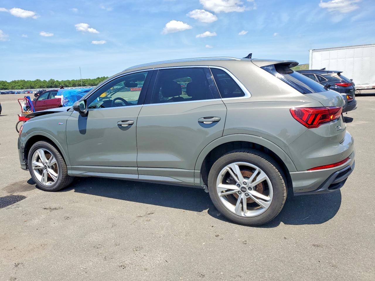 2021 AUDI Q3 S Line quattro Premium