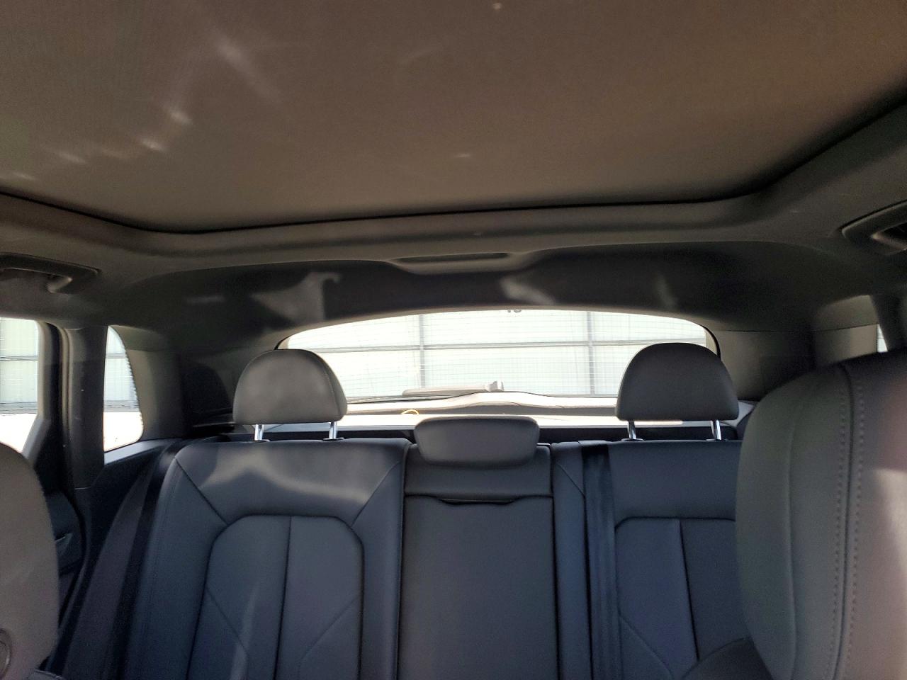 2021 AUDI Q3 S Line quattro Premium