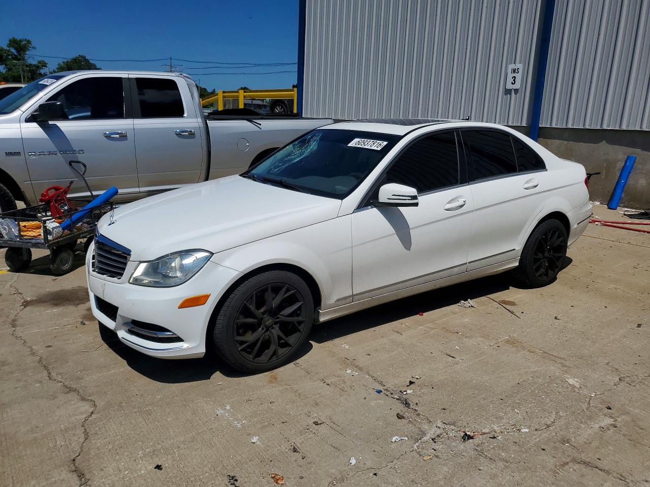 2013 MERCEDES-BENZ C C300
