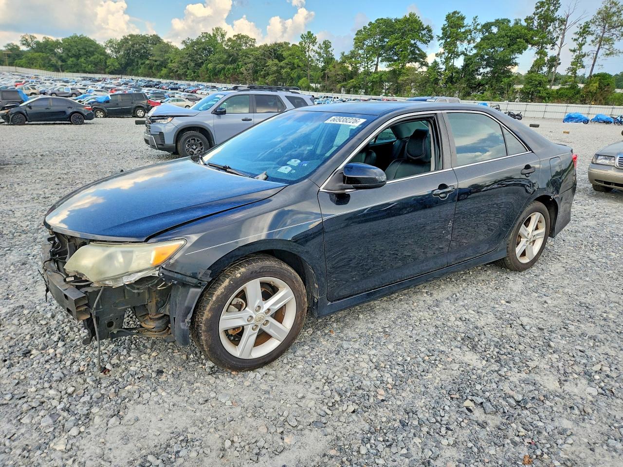 2013 TOYOTA CAMRY