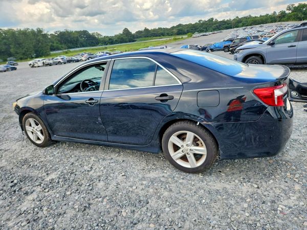 2013 TOYOTA CAMRY