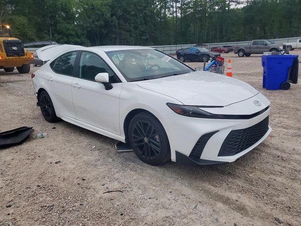 2026 TOYOTA CAMRY