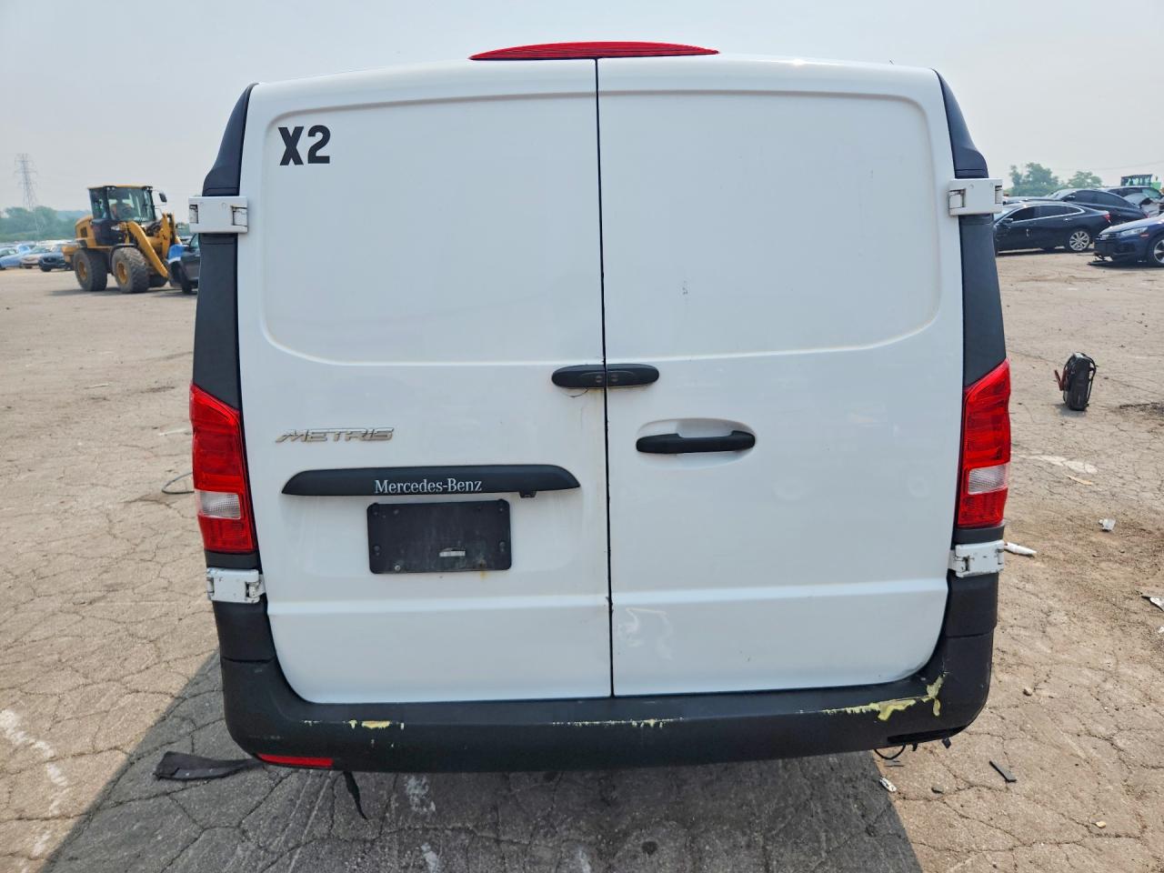 2019 MERCEDES-BENZ METRIS