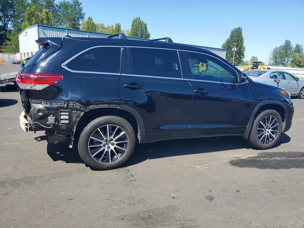 2018 TOYOTA HIGHLANDER SE/XLE