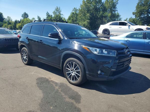 2018 TOYOTA HIGHLANDER SE/XLE