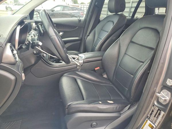 2016 MERCEDES-BENZ GLC GLC300