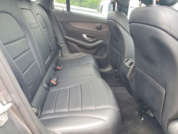 2016 MERCEDES-BENZ GLC GLC300