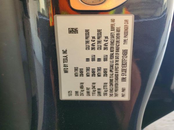2026 TESLA MODEL 3