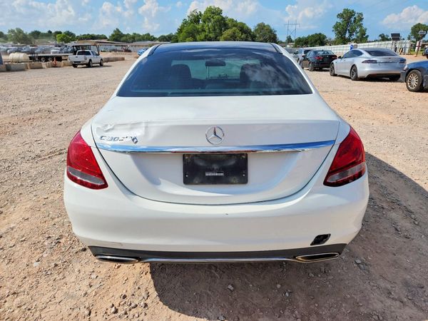 2015 MERCEDES-BENZ C Base