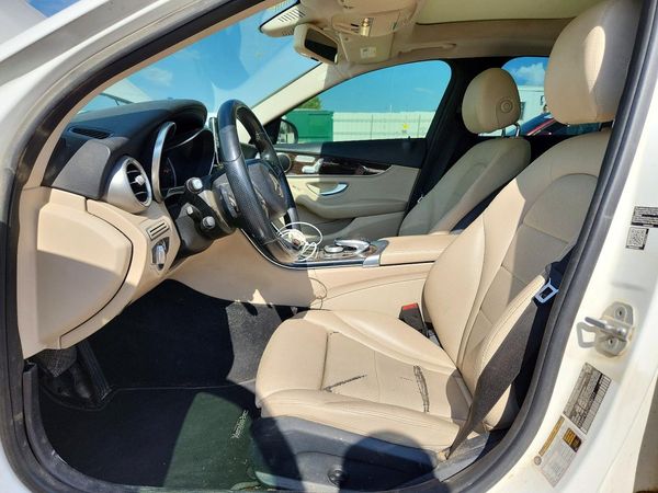 2015 MERCEDES-BENZ C Base