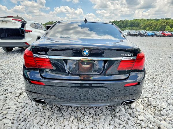 2013 BMW 750