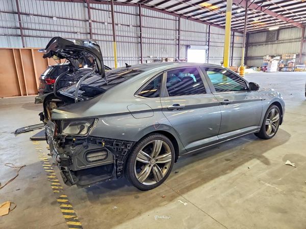 2019 VOLKSWAGEN JETTA