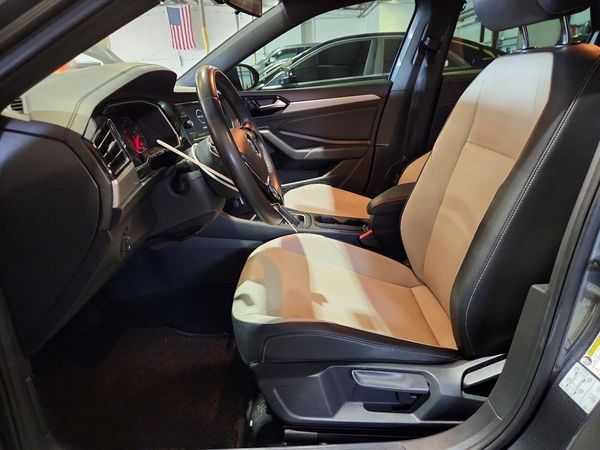 2019 VOLKSWAGEN JETTA